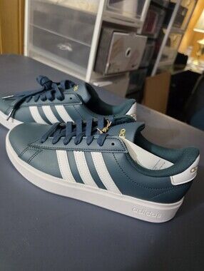 adidas Grand Court 2.0 Women’s Teal Sneakers Size 6w, New.